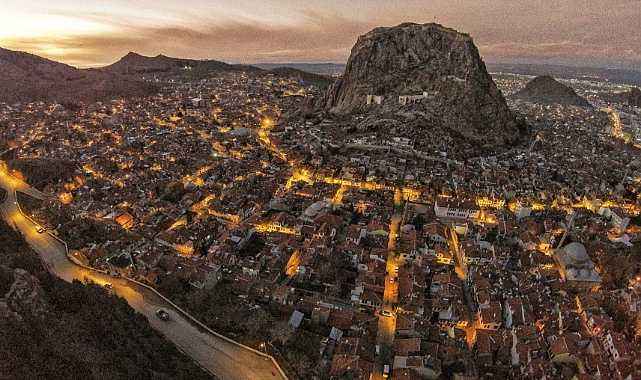 Explore Adana travel guide, top places, and local highlights.
